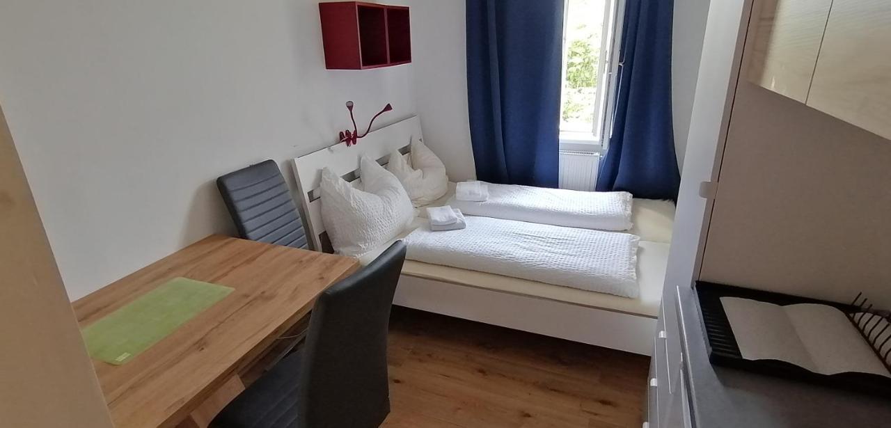 Luna Apartments Vienna Luaran gambar